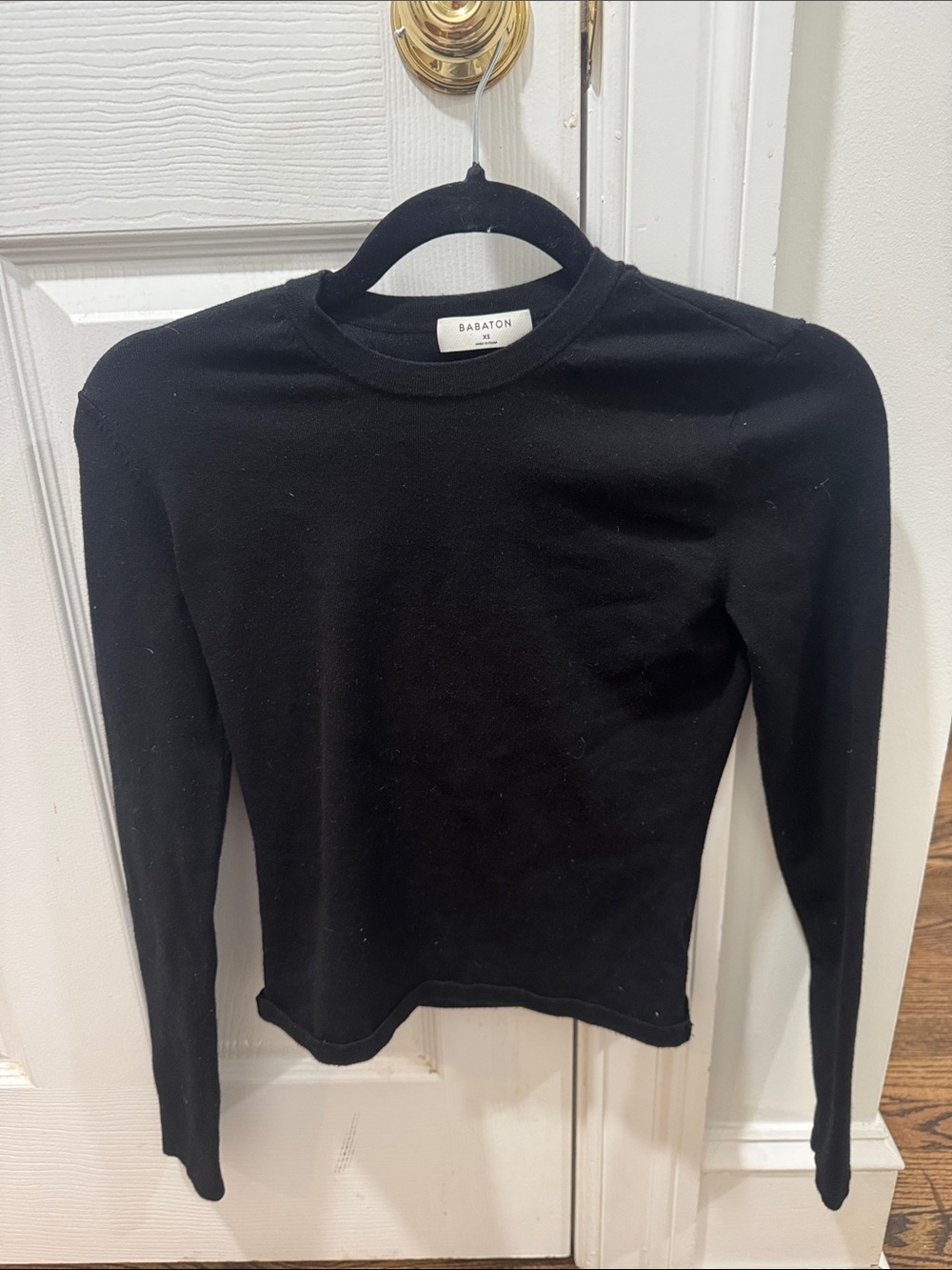 Babaton Black Slim Crewneck Long Sleeve Sweater Top